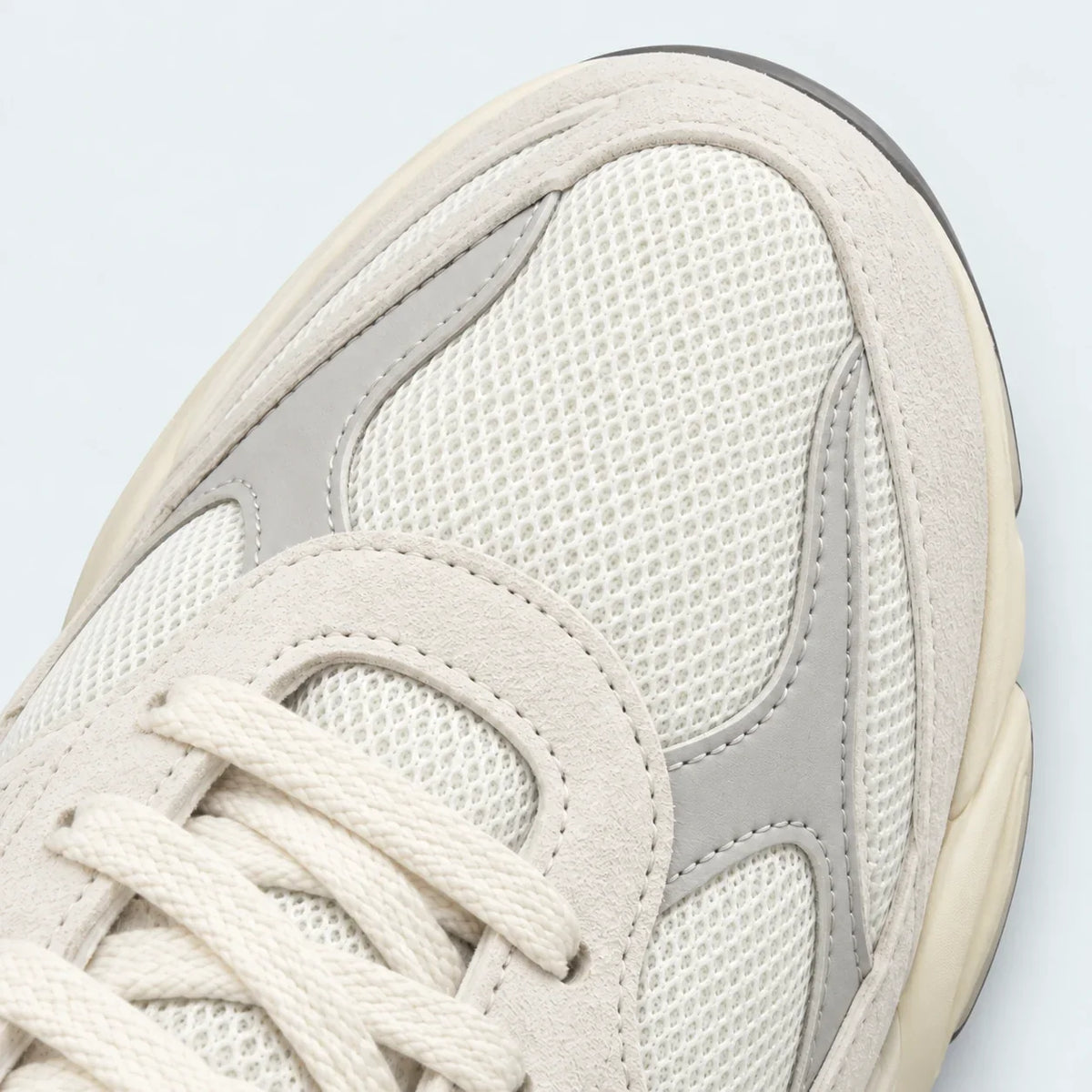 9060 Sea Salt Concrete Silver Metallic